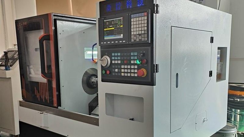 数控机床防护门怎么选才耐用